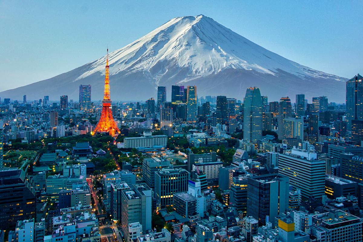 Tips for Staying Connected in Japan Tips for Staying Connected in Japan